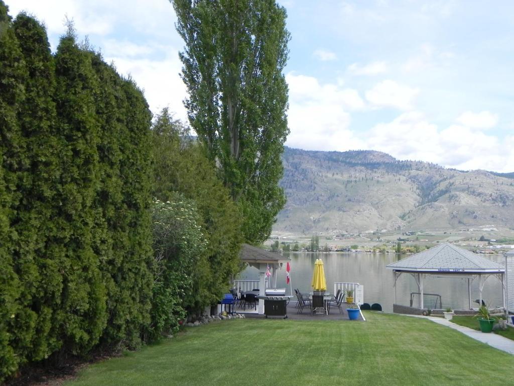 Destiny Beach Resort Osoyoos Δωμάτιο φωτογραφία