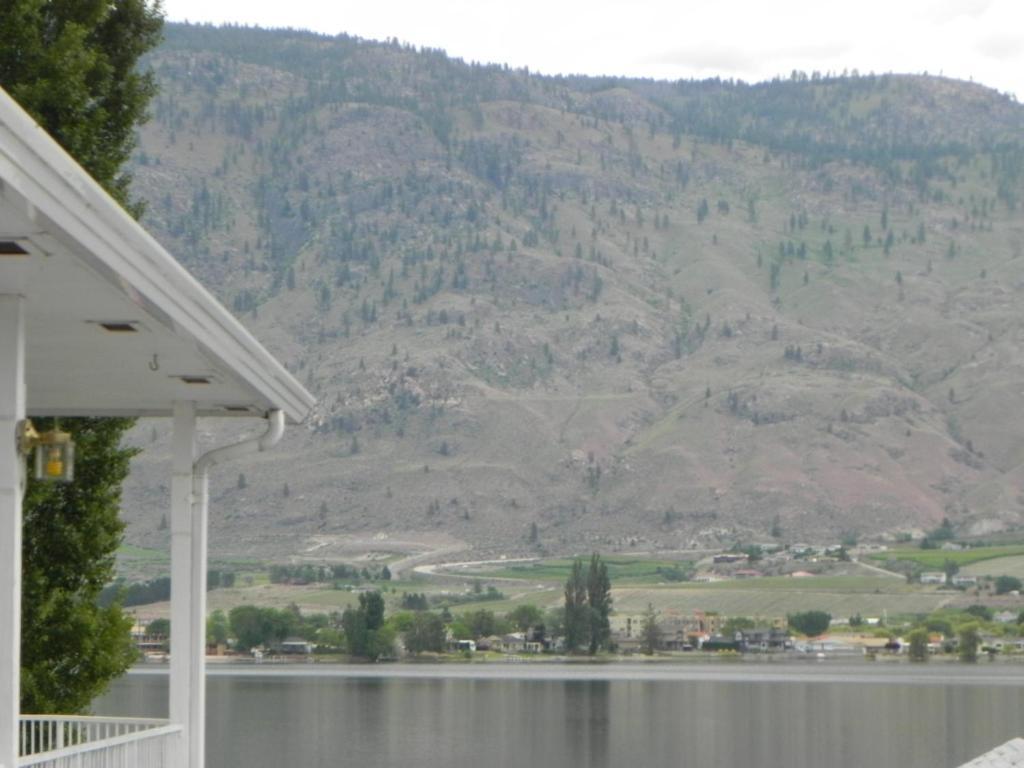 Destiny Beach Resort Osoyoos Δωμάτιο φωτογραφία